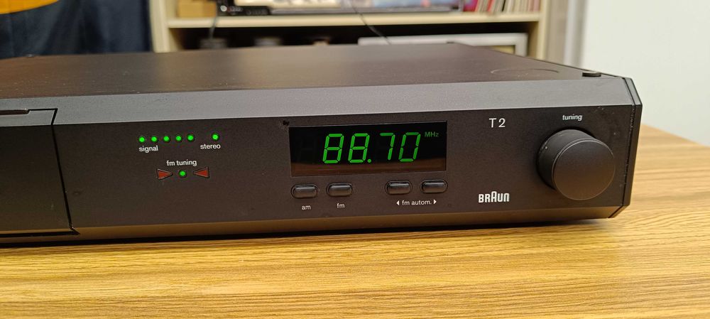 AM/FM тюнер Braun Atelier T2