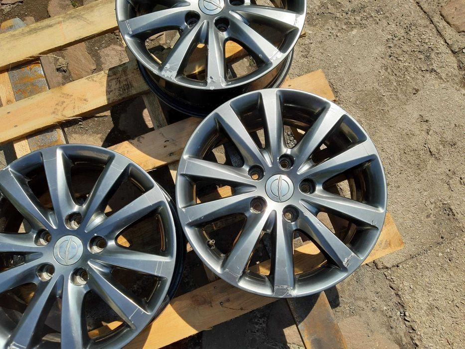 Felga Chrysler Town & Country Voyager RT 11-19r 17''