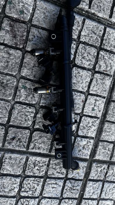 Vendo injetores fiat punto 8v