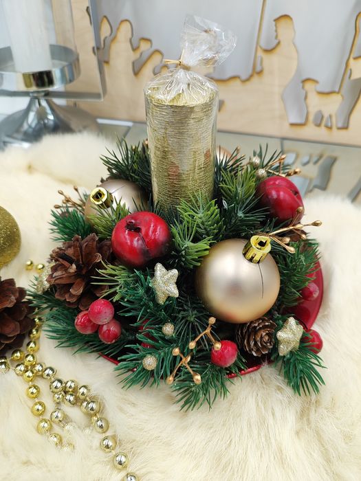 Stroik ze świecą Boże Narodzenie czerwono złoty świąteczny