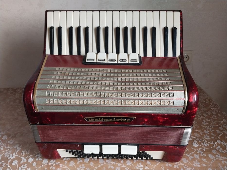 Акордеон Weltmeister