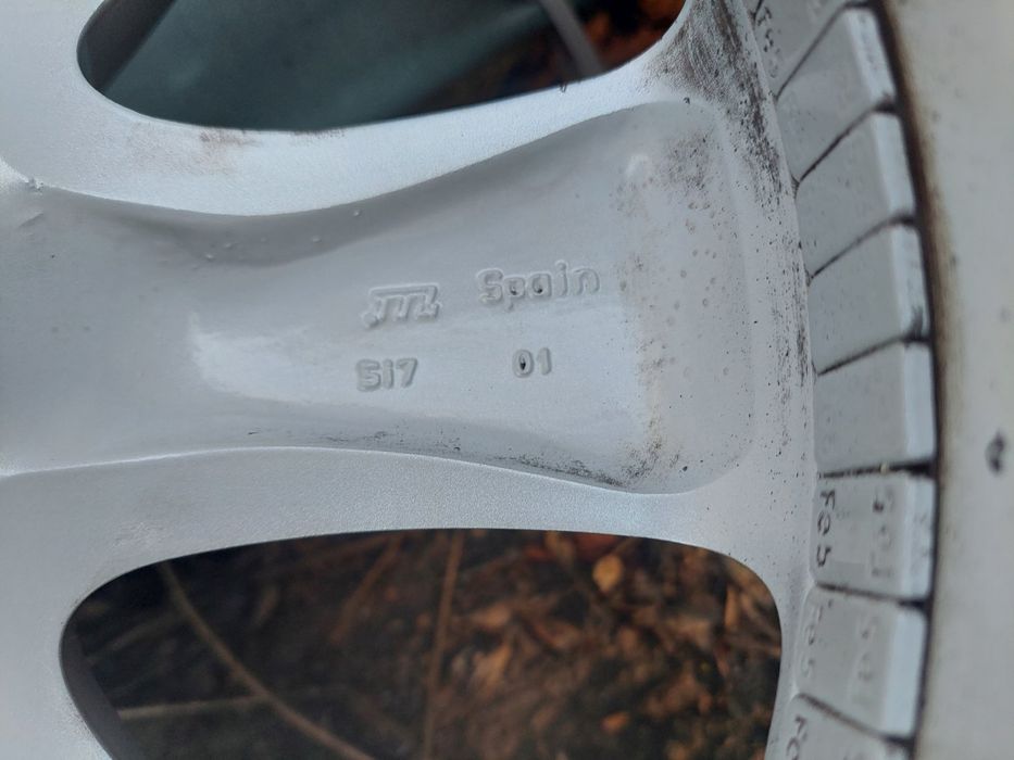 Диски R17 5x100 Toyota Avensis