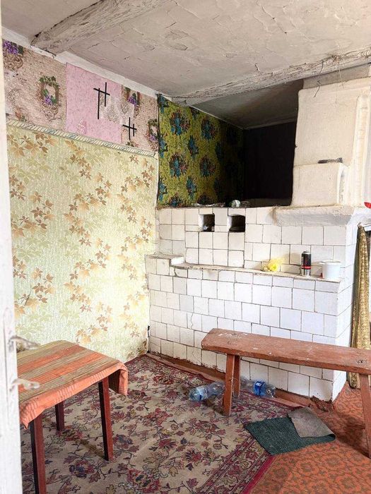 Продаж будинку в центрі с. Ріпки з приватизованою ділянкою!