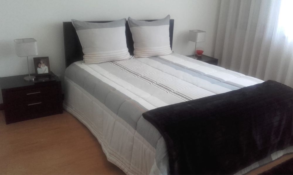 Quarto de casal bom estado
