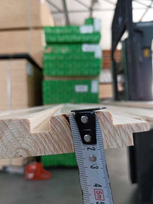 Fachada / Ripado casquinha branca triplex