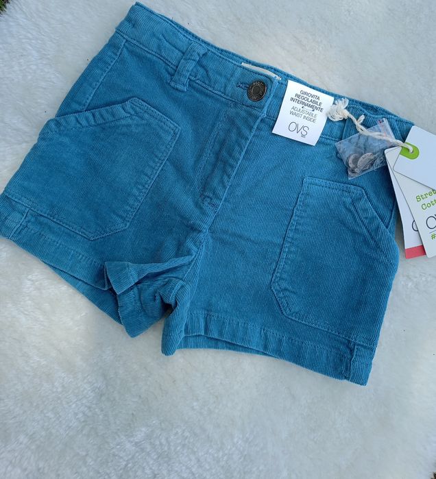 На дівчаток( 6/7 рочків )та( 4/5 )Нові!