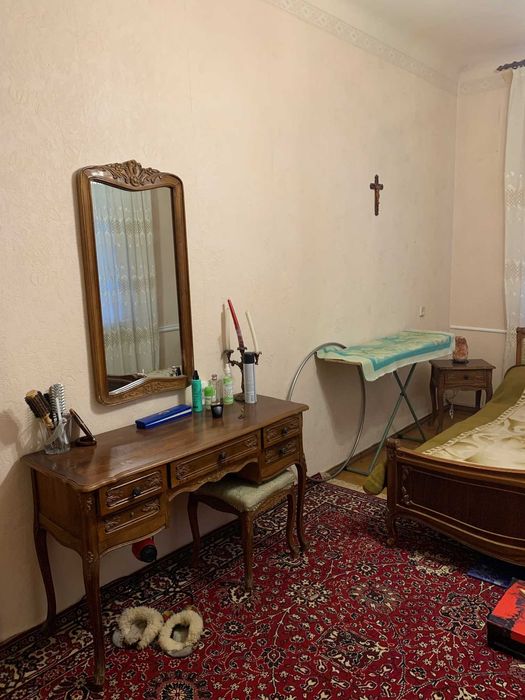 3 -комн квартира сталинка 75 кв.м (Днепрострой)