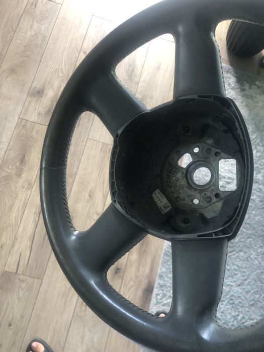Kierownica Audi A4 B7 szara