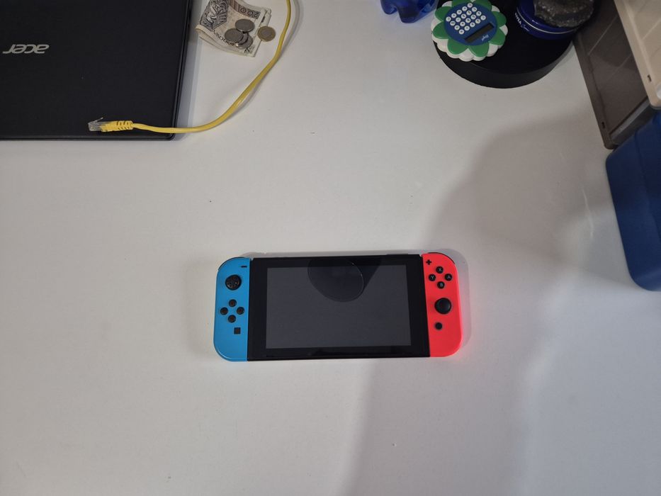 Nintendo Switch lekko używane