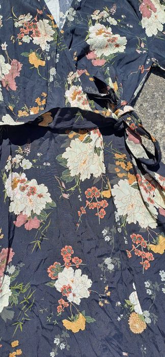 Vestido florido Mango XS