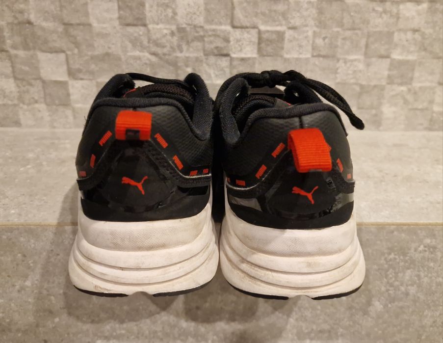 Czarne buty sportowe Puma 40 adidasy 25,5cm Wired Run Signature męskie