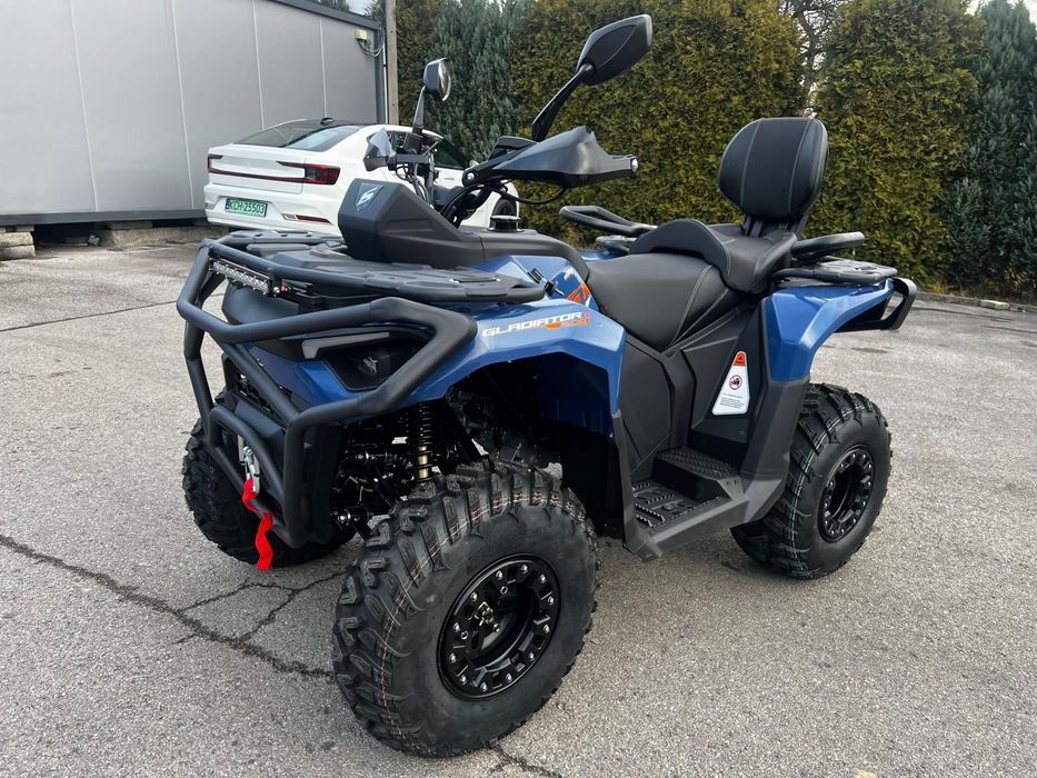 ASIX Inny Gladiator 200RS na wtrysku chłodzony cieczą z wyciągarką Dulowa