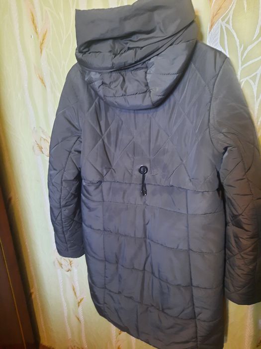 Обмен меняю куртки удлинённый зимние 48 р на размер 50-52