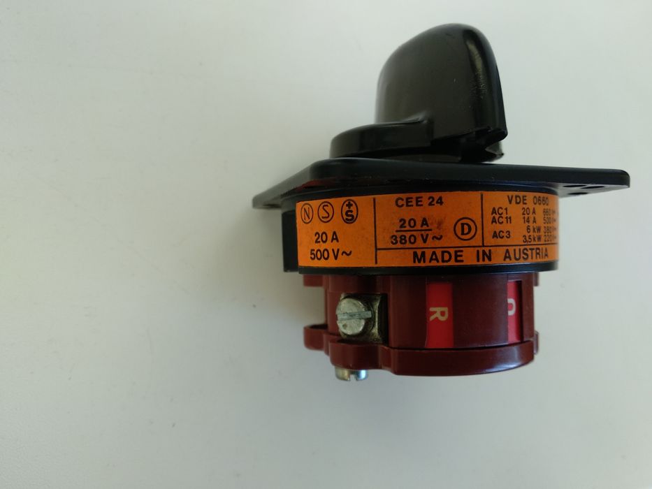 Пакетный переключатель Telux 20A 500V