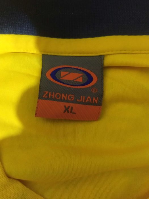 Продам вратарский костюм