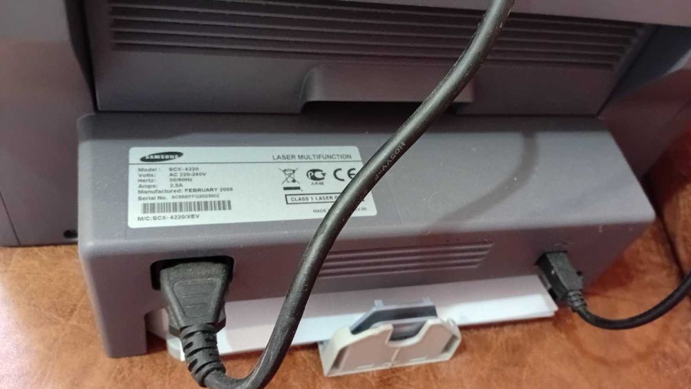 Продаю  принтер/сканер  /копір