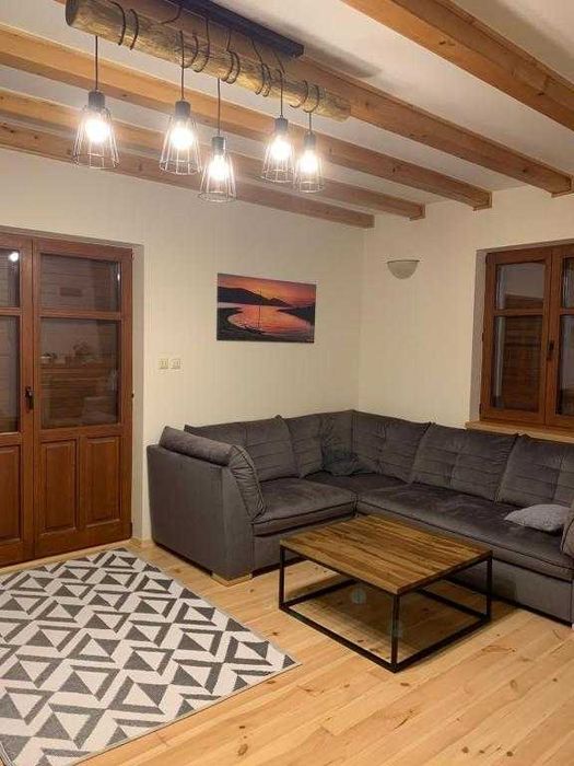 dochodowa działka z całorocznym domem do wynajęcia (Booking)