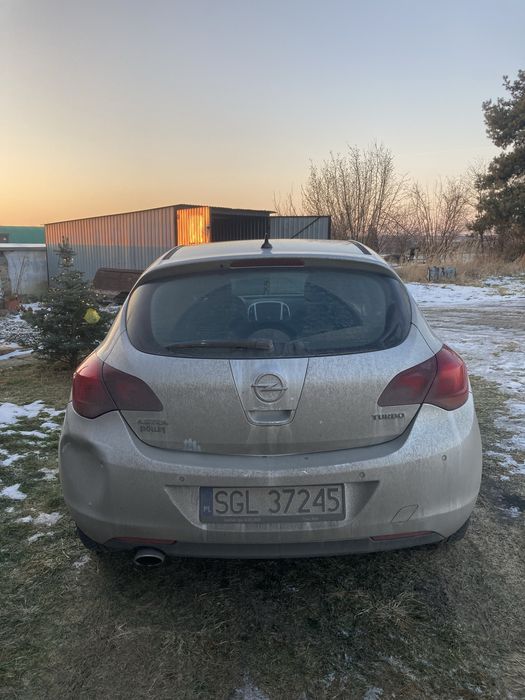 Opel astra 1,6 turbo /Zamienie w rozliczniu za sprawne auto