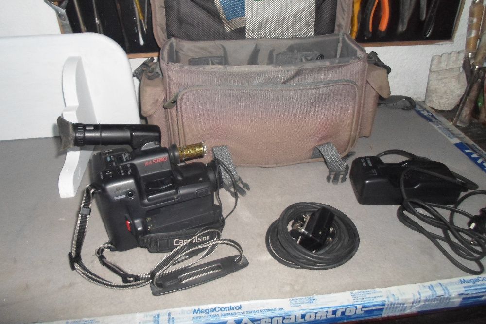 Maquina de Video Canon A10 antiga
