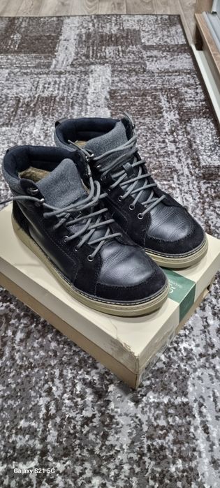 Чоловіче взуття Clarks