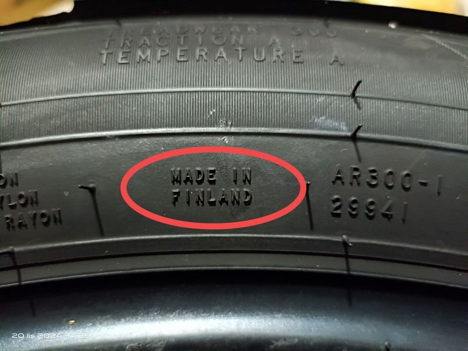 4x NOKIAN zLine 225/50 R17 RFT 2022.r. Run Flat
