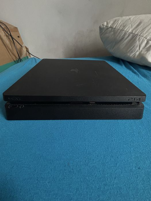 Ps4 slim z ssd na 1TB