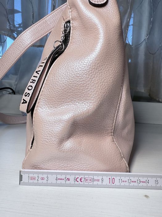 Рожева перламутрова сумка в ідеальному стані