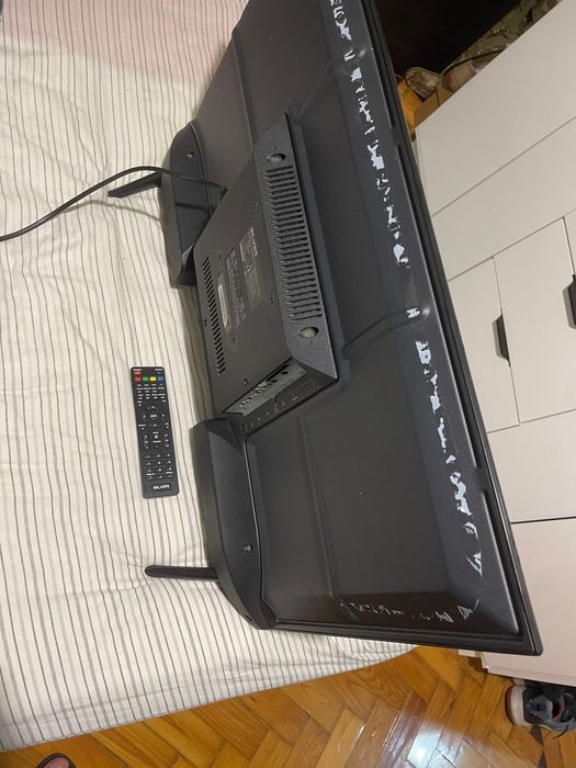 Vendo uma televisão HDMI super conservada TV pode ser usada como Smart se tiver a TV box