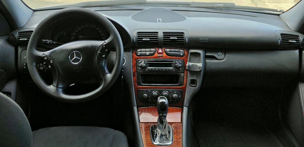 Mercedes-Benz C220CDI