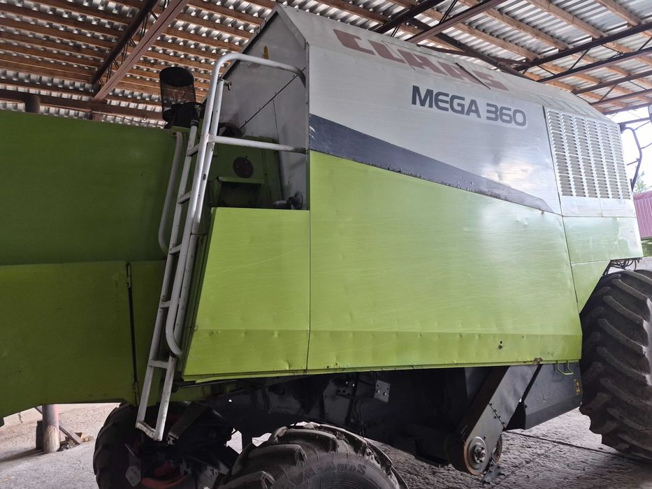 Комбайн Class Mega 360