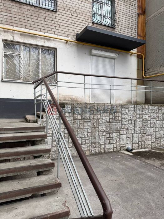 Продаж двокімнатної квартири Чумаченко 23.Космос.