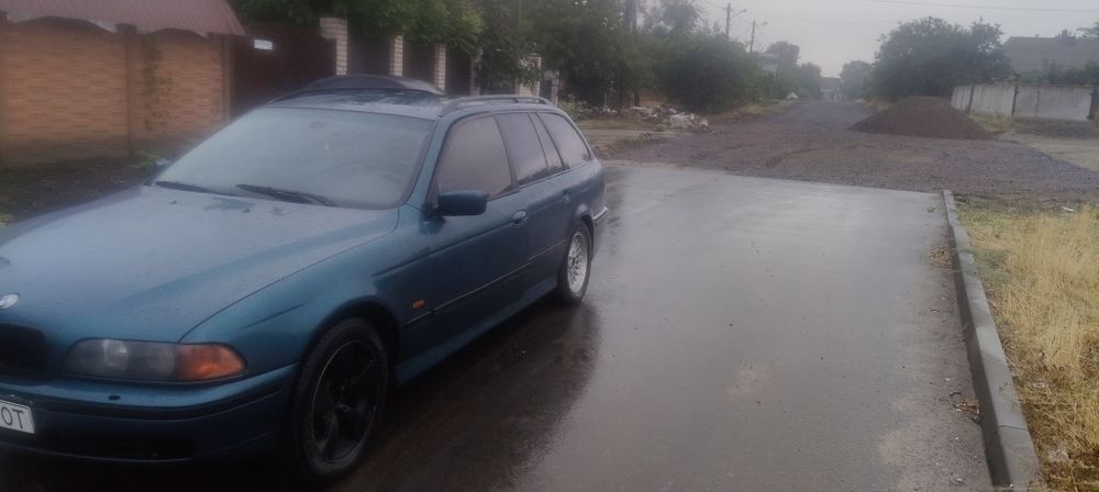 продам БМВ на полном ходу