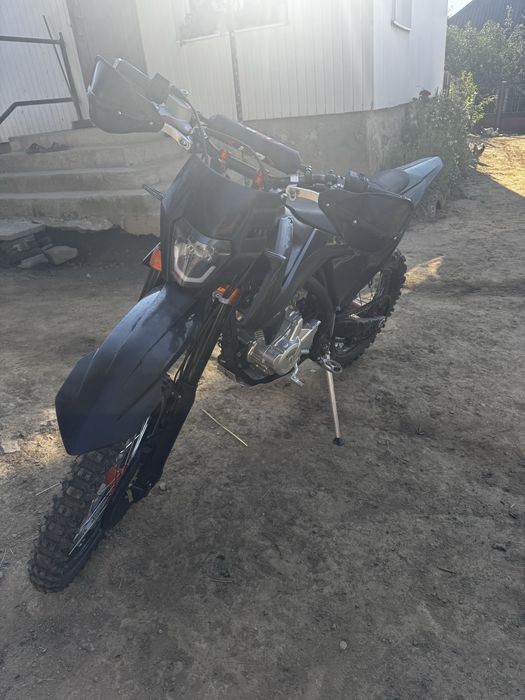 Продам кові адванс 250