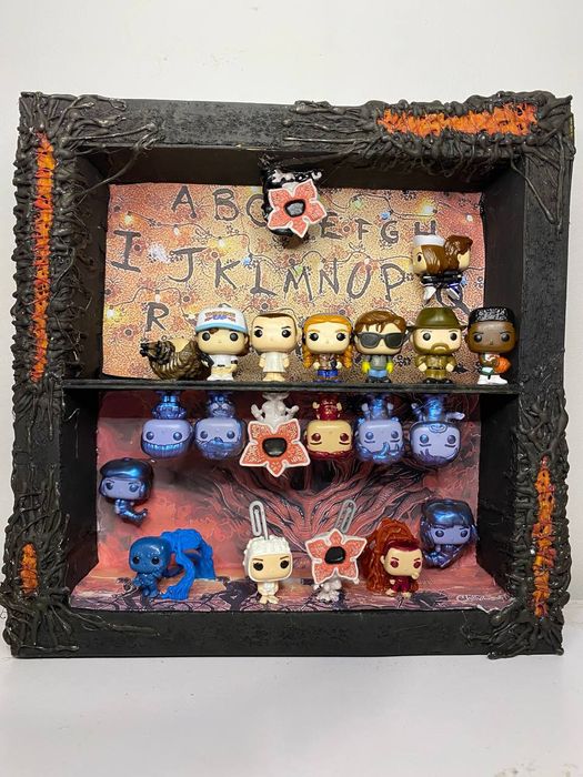 Поличка для фігурок Дивні Дива