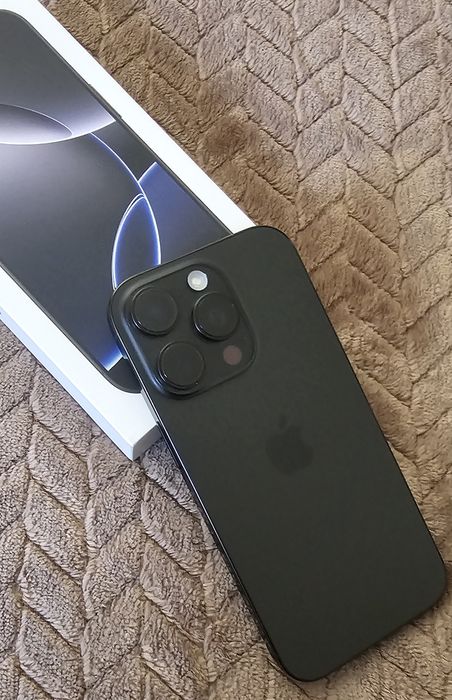 IPhone 16 Pro 128GB C/Garantia