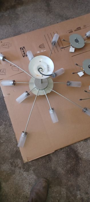 Candeeiro de tecto e de parede