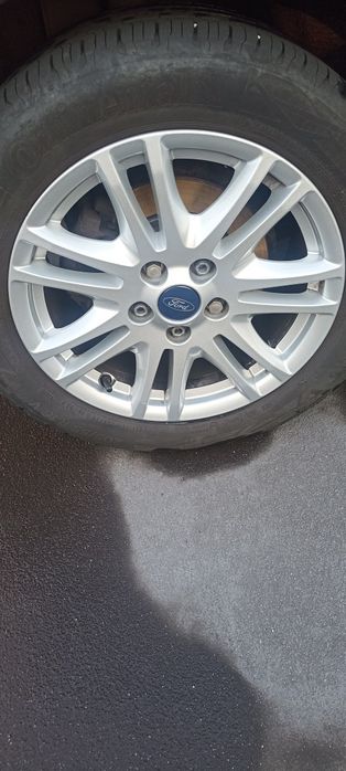 Ford Focus 1.0 EcoBoost Titanium|125cv|Correia e Bomba Óleo Mudadas