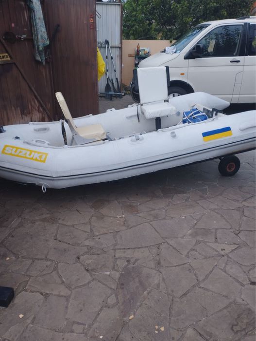 Човен BRIG Falcon + лафет