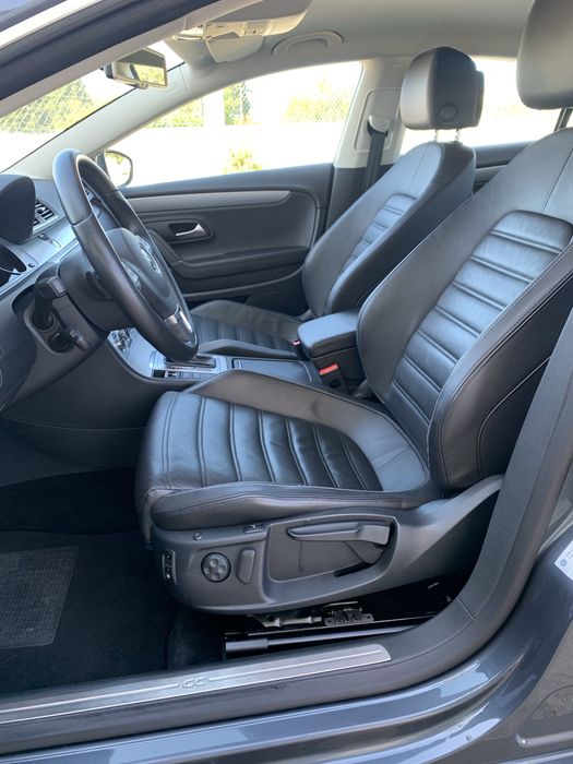 Vw Passat CC- Luxo e Sofisticação - 5 lugares e cx aut DSG