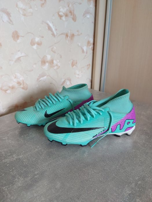 Бутси nike підліткові 38 р