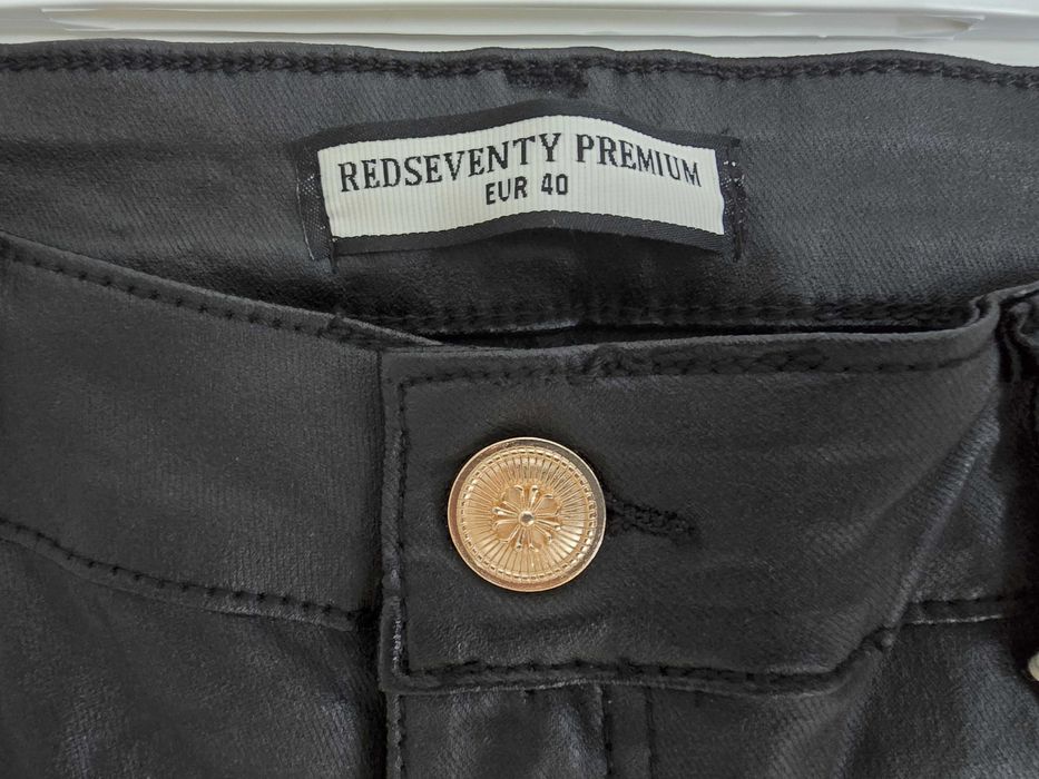 Spodnie Redseventy ekoskóra rozm. 40 czarne NOWE