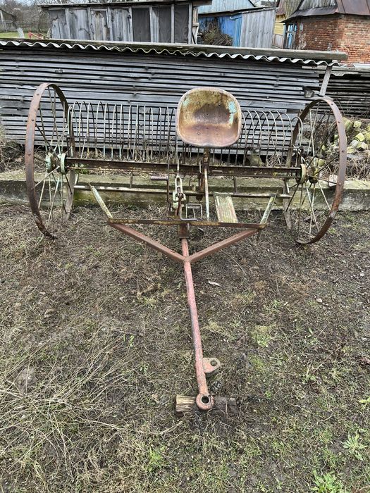 Грабалка кінна переробляна до трактора