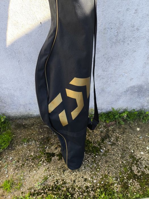 Estojo para canas daiwa