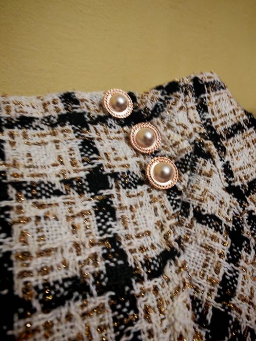 Продам гарну спідниця дівчинці