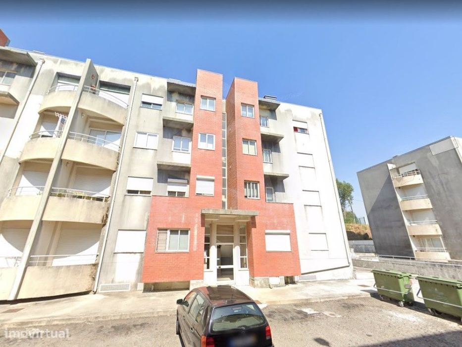 Apartamento T2 em Oliveira de Azeméis