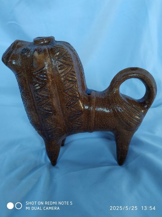 Чудо - зверь статуэтка