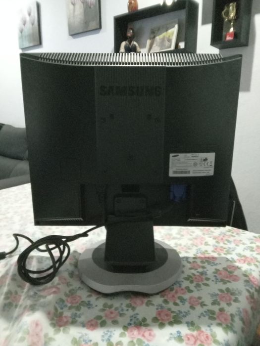 Monitor LCD Samsung SyncMaster 901N