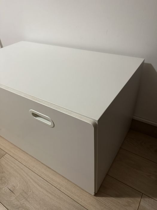 Bau de arrumação IKEA