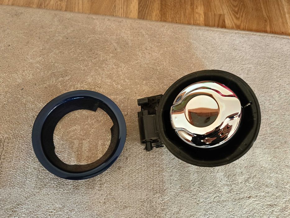 Лючок бензобаку Mini cooper F57 б/у