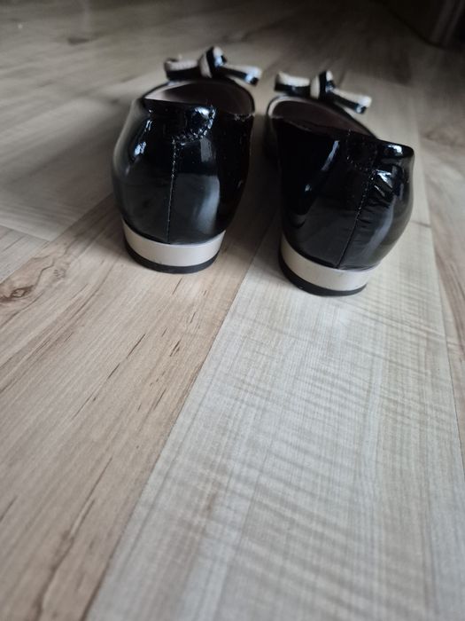 Półbuty Gino Rossi rozm. 37